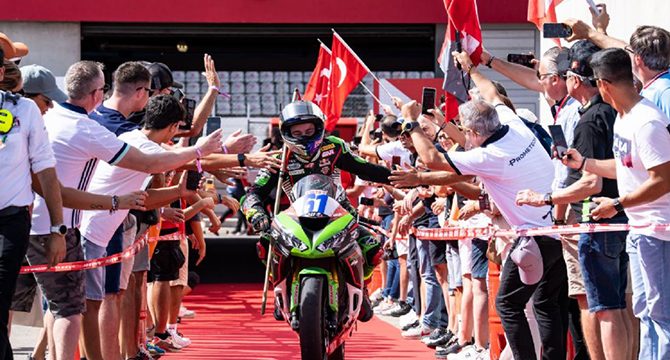 Bahattin Sofuoğlu, WorldSSP Challange şampiyonu oldu