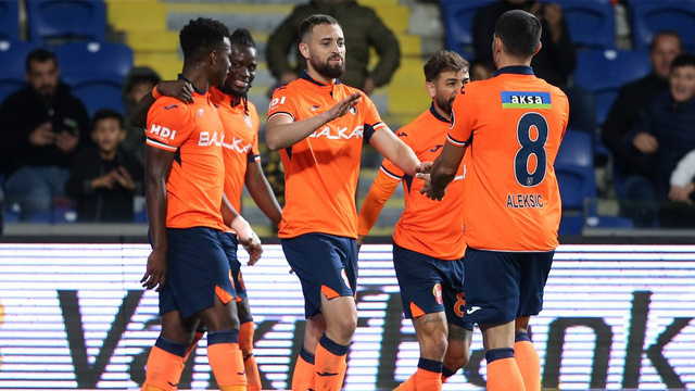 Başakşehir 2-0 İstanbulspor