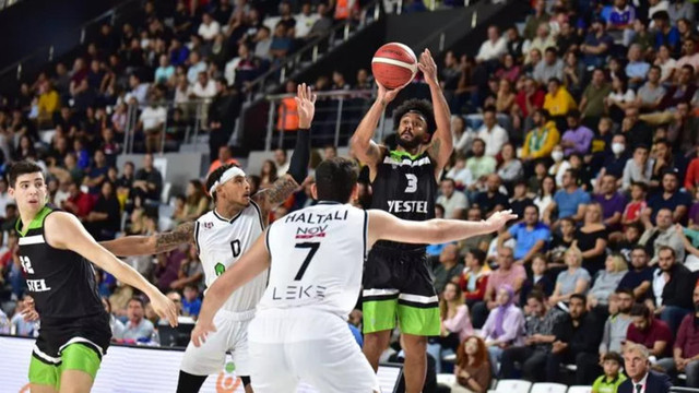 Beşiktaş, Manisa BBSK deplasmanından eli boş döndü! Mücadeleyi 73-66 kaybetti