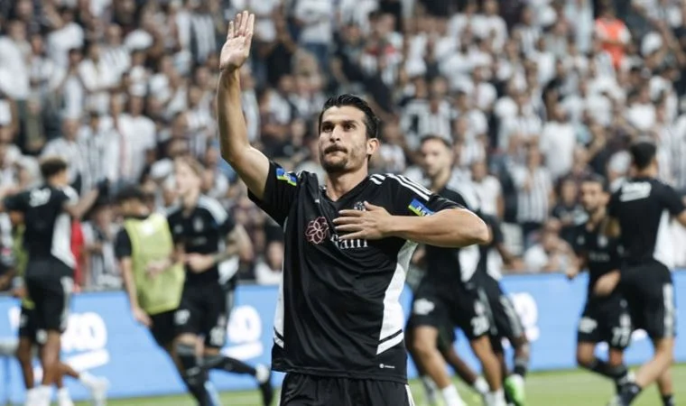 Beşiktaş'ta Necip Uysal 4. kez dalya dedi!