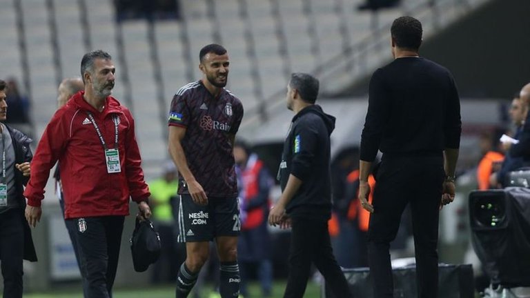 Beşiktaş'ta sakatlık şoku! Romain Saiss…