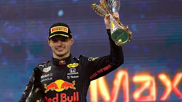 Hollandalı Max Verstappen, F1’de ikinci kez dünya şampiyonu oldu