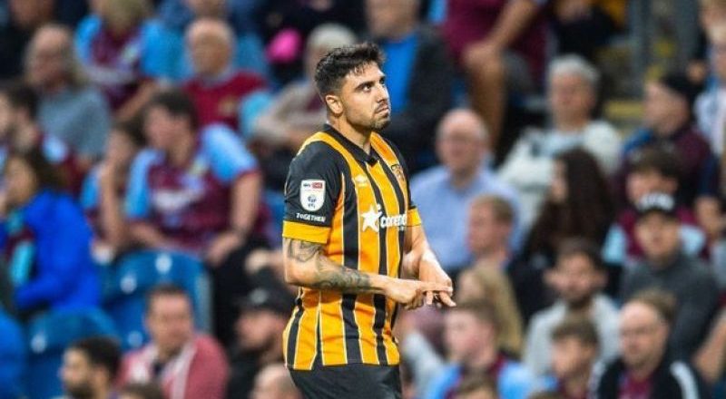 Hull City tepetaklak! Ozan Tufan'a yoğun tepki