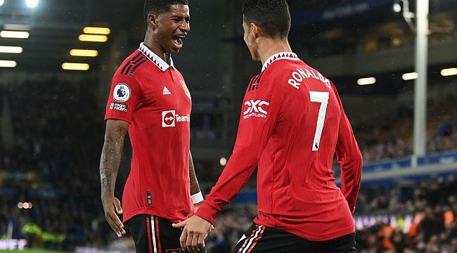 Ronaldo sahne aldı, Manchester kazandı