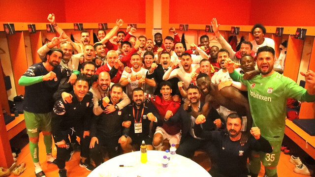 Sivasspor'da Başakşehir galibiyeti sonrası, 'İstanbul Hatırası'!