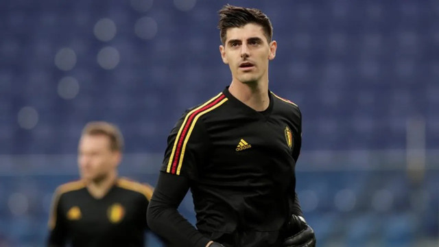 Courtois'dan sitem: Kalecilerin Altın Top'u kazanması imkansız